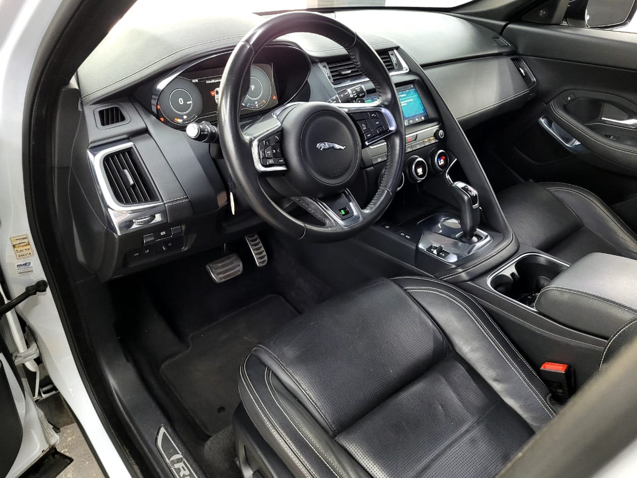 JAGUAR E-PACE 2018/2019 BLINDADO