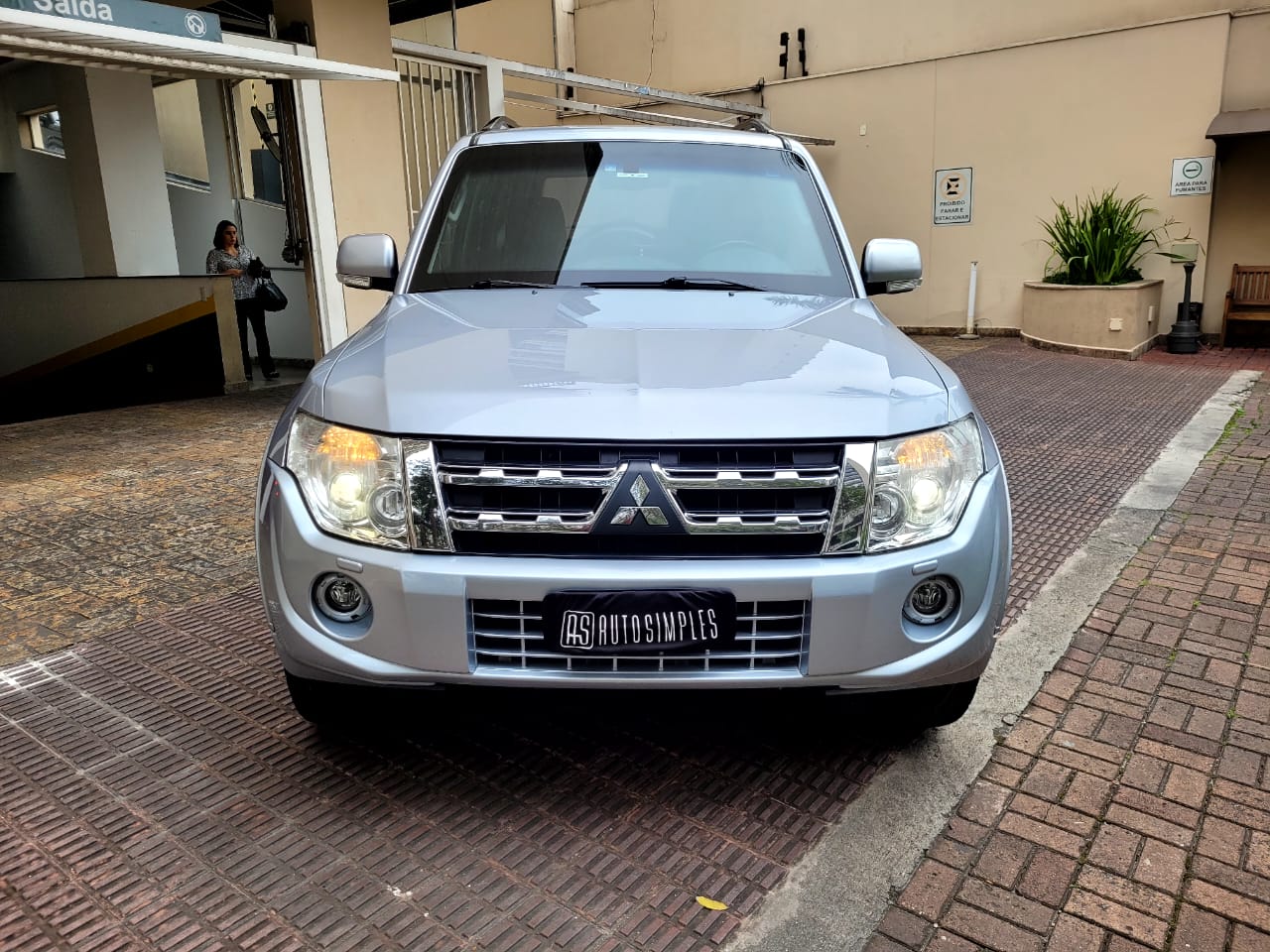 MITSUBISHI PAJERO FULL 2012/2013 BLINDADO