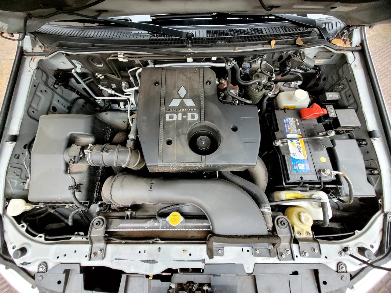 MITSUBISHI PAJERO FULL 2012/2013 BLINDADO