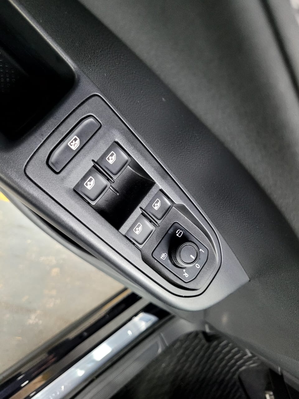 VOLKSWAGEN TAOS 2022/2022