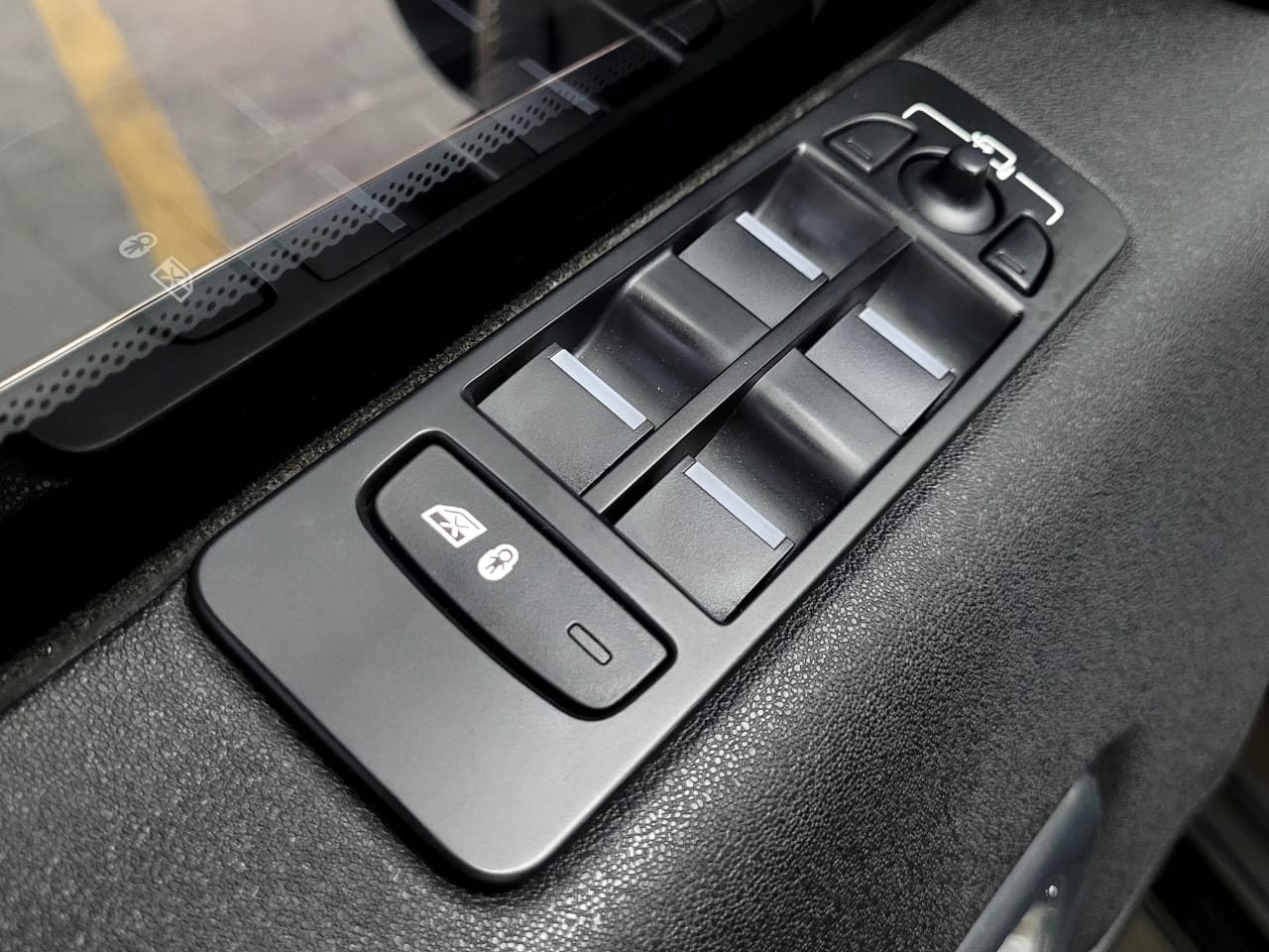 LAND ROVER DISCOVERY SPORT 2017/2017 BLINDADO