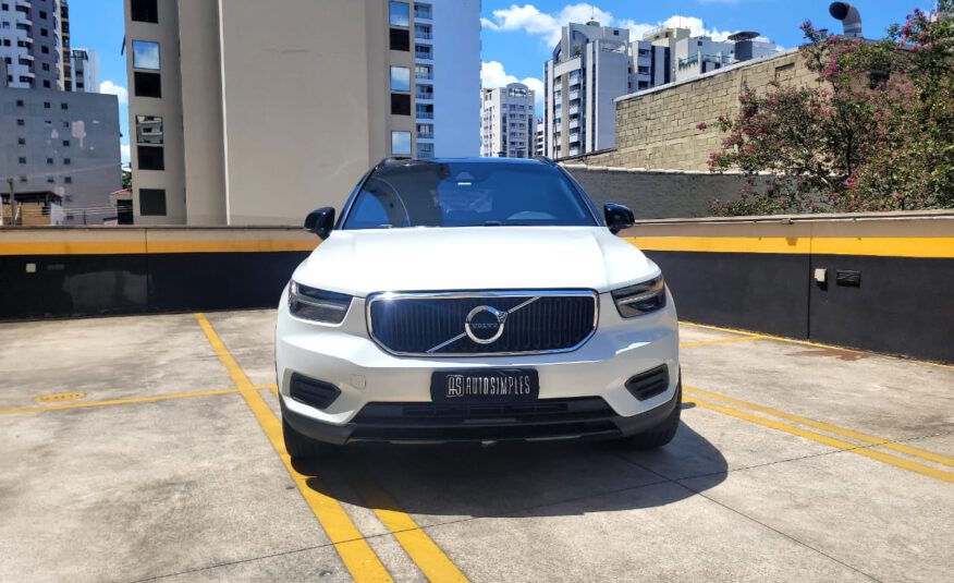 VOLVO   XC40  2.0 T5 GASOLINA MOMENTUM AWD GEARTRONIC