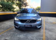VOLVO   XC40
