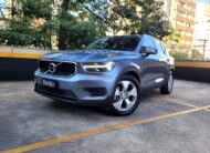 VOLVO   XC40