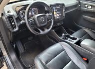 VOLVO   XC40