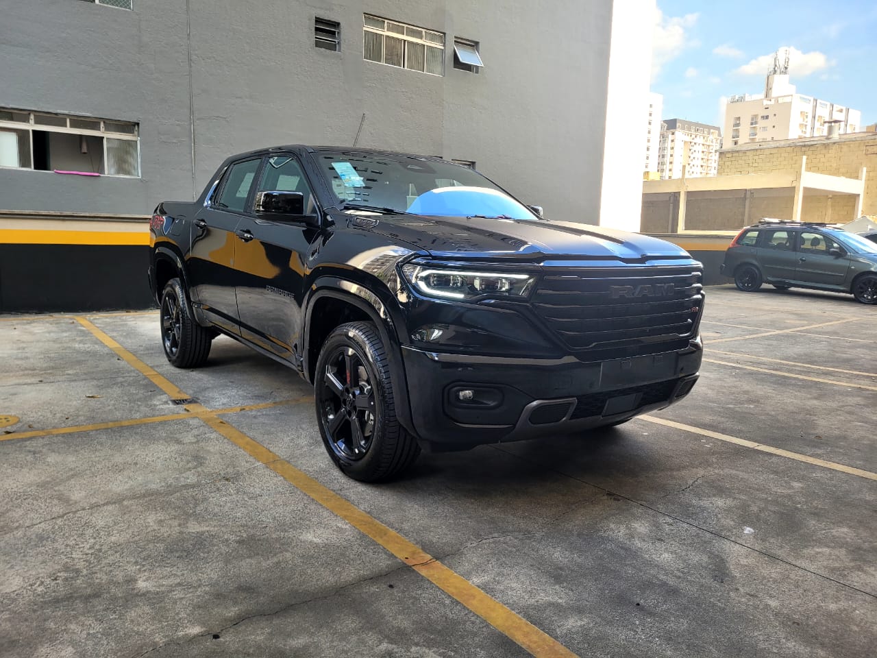 RAM RAMPAGE 2.0 HURRICANE  R/T 4X4