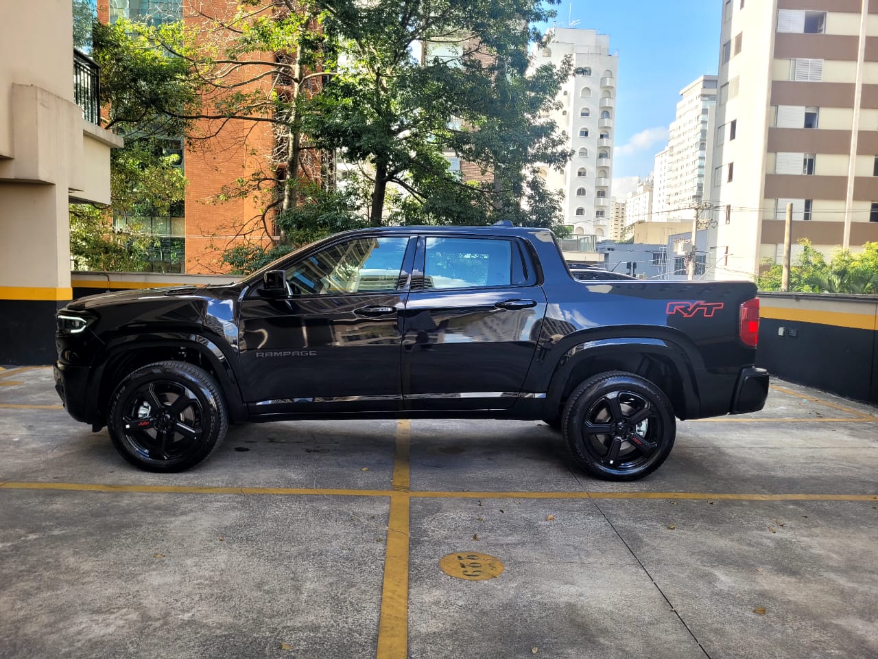 RAM RAMPAGE 2.0 HURRICANE  R/T 4X4