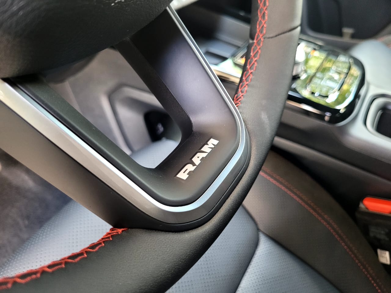 RAM RAMPAGE 2.0 HURRICANE  R/T 4X4