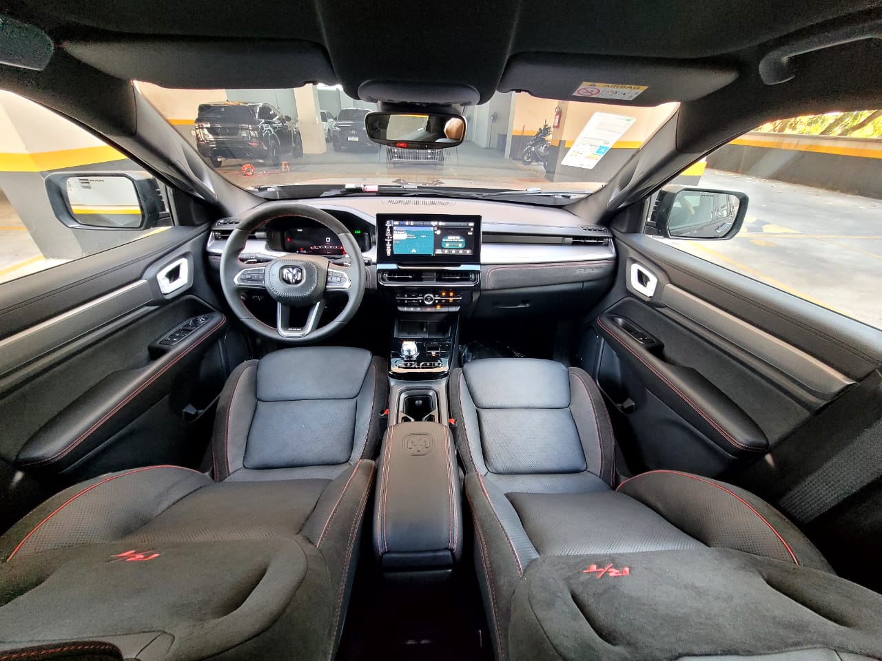 RAM RAMPAGE 2.0 HURRICANE  R/T 4X4