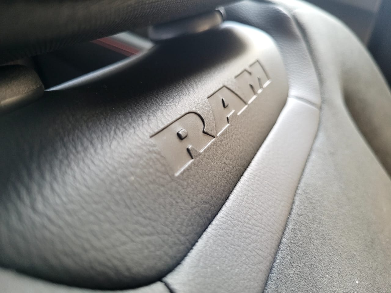 RAM RAMPAGE 2.0 HURRICANE  R/T 4X4