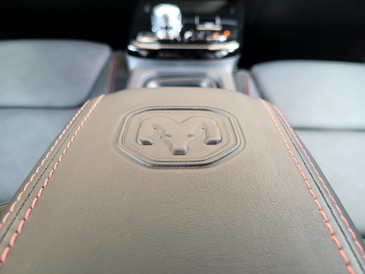 RAM RAMPAGE 2.0 HURRICANE  R/T 4X4