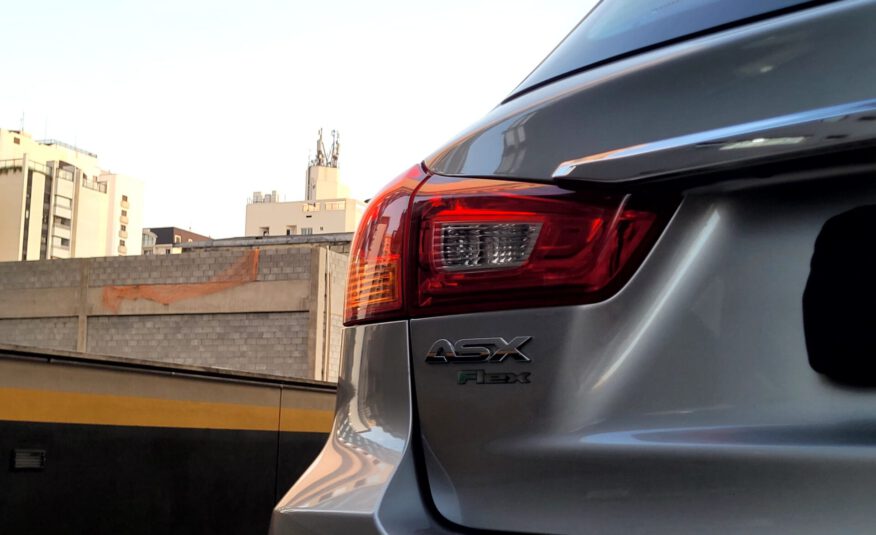 MITSUBISHI ASX 2.0 AWD 16V FLEX 4P AUTOMÁTICO 2019