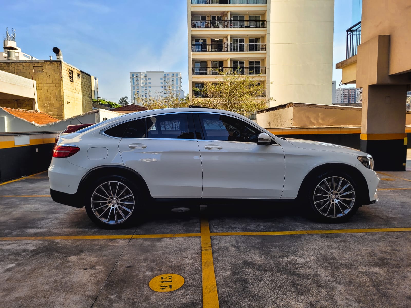 MERCEDES-BENZ GLC 250 2.0 CGI GASOLINA COUPÉ 4MATIC 9G-TRONIC