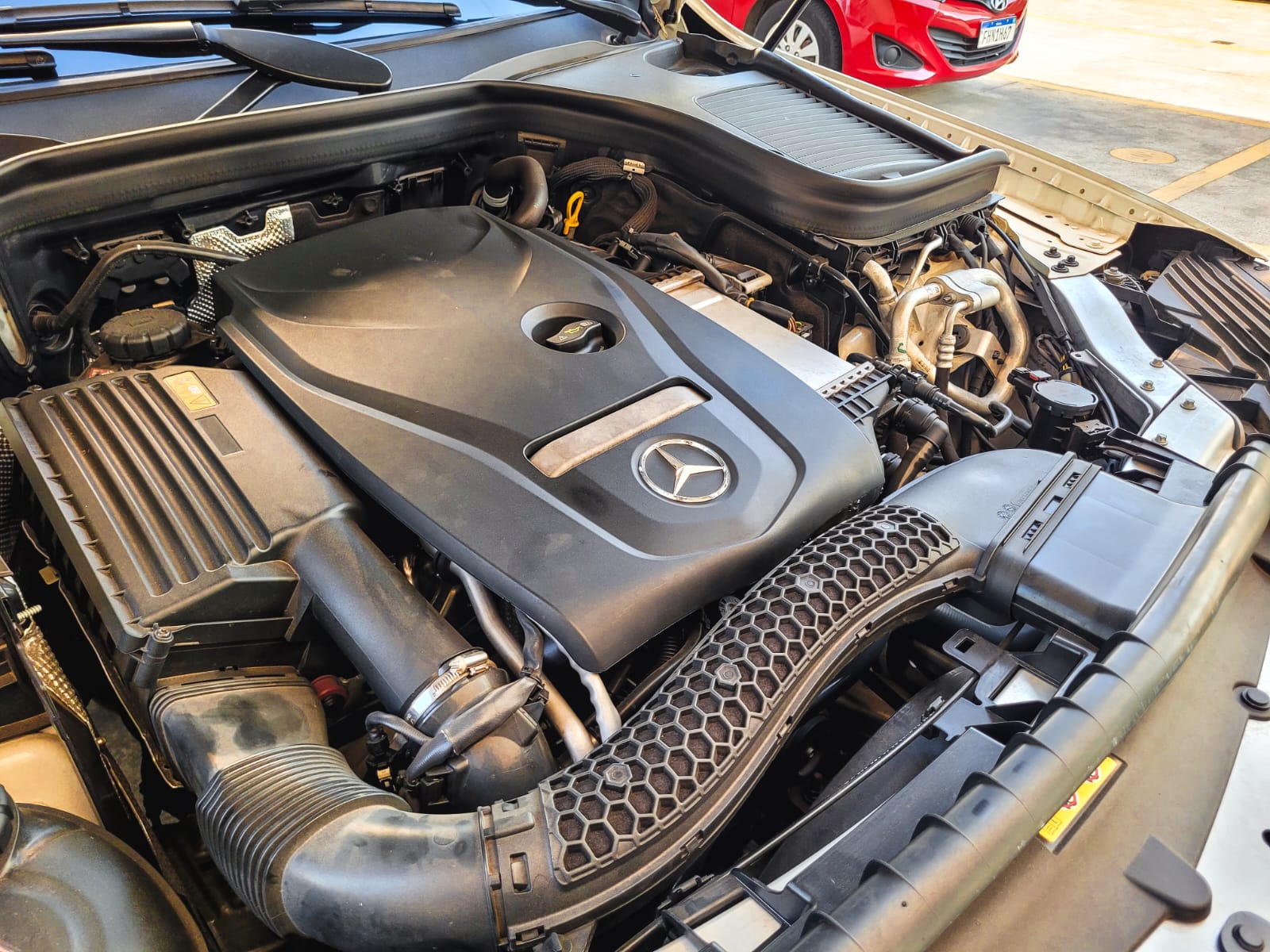 MERCEDES-BENZ GLC 250 2.0 CGI GASOLINA COUPÉ 4MATIC 9G-TRONIC