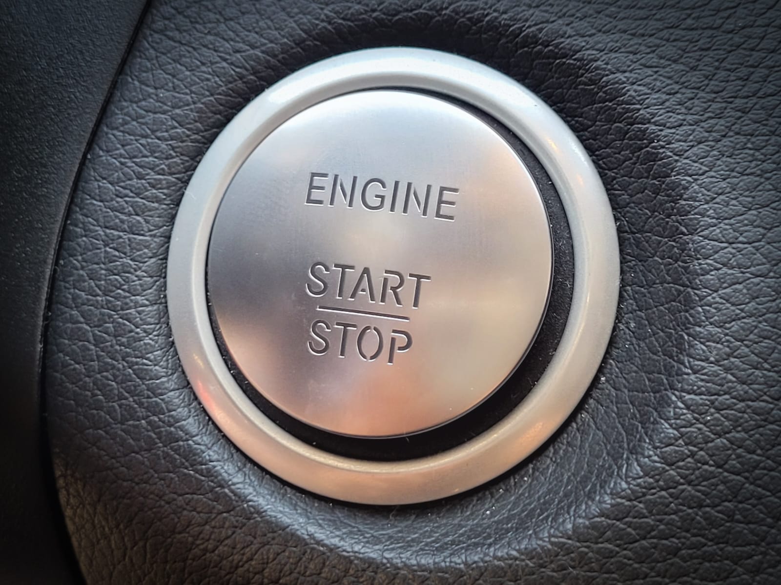 MERCEDES-BENZ GLC 250 2.0 CGI GASOLINA COUPÉ 4MATIC 9G-TRONIC