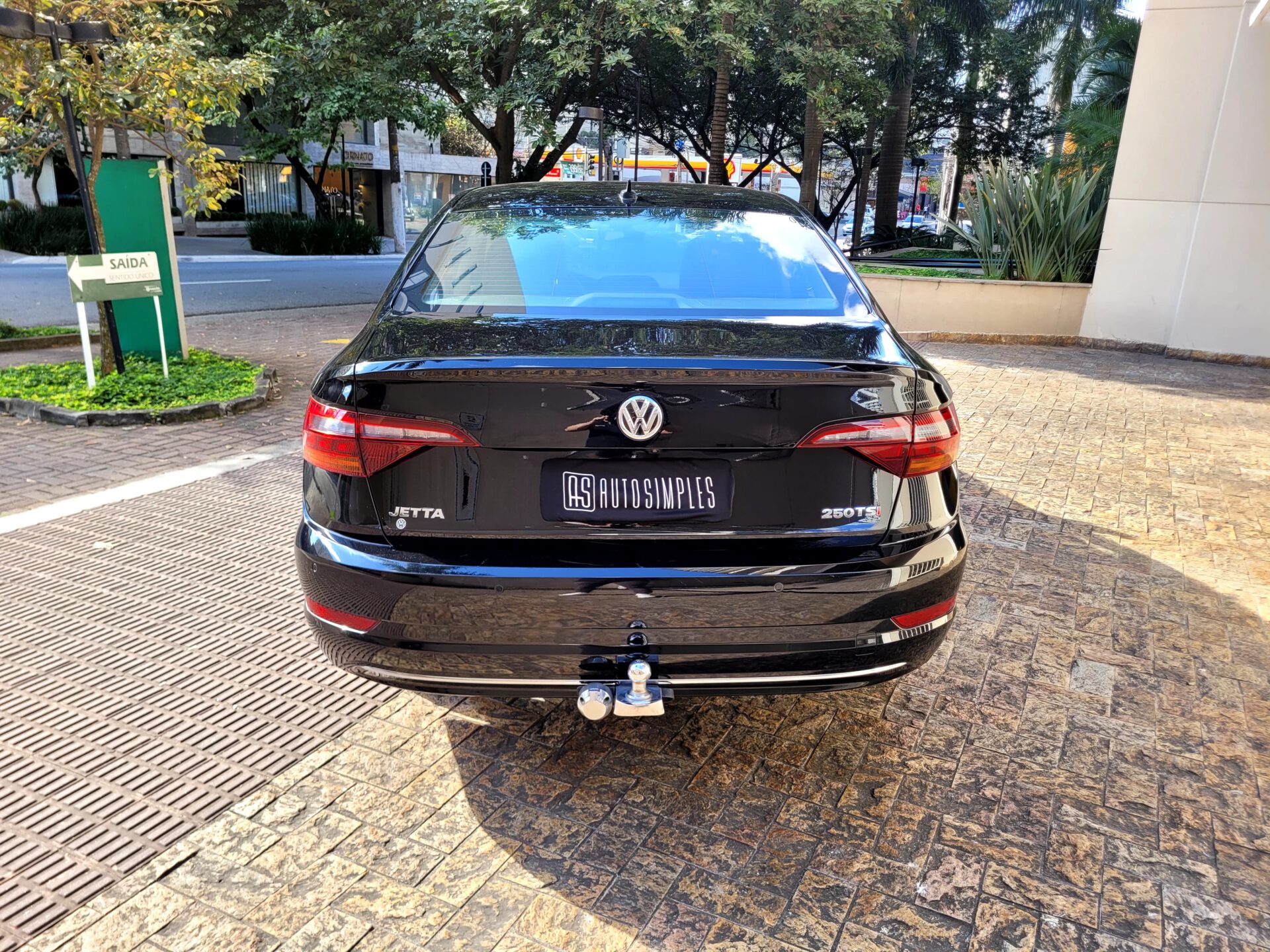 VOLKSWAGEN JETTA 1.4 250 TSI TOTAL FLEX COMFORTLINE TIPTRONIC