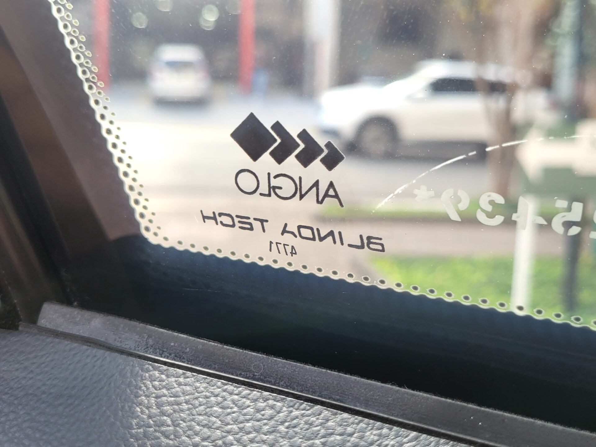 VOLKSWAGEN JETTA 1.4 250 TSI TOTAL FLEX COMFORTLINE TIPTRONIC