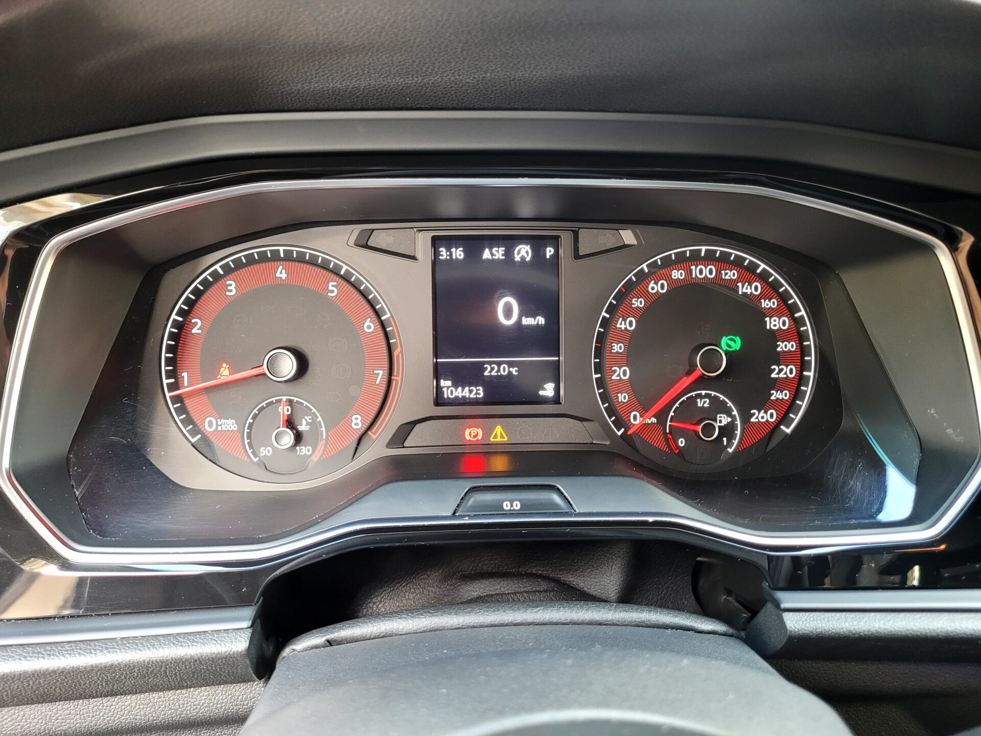 VOLKSWAGEN JETTA 1.4 250 TSI TOTAL FLEX COMFORTLINE TIPTRONIC