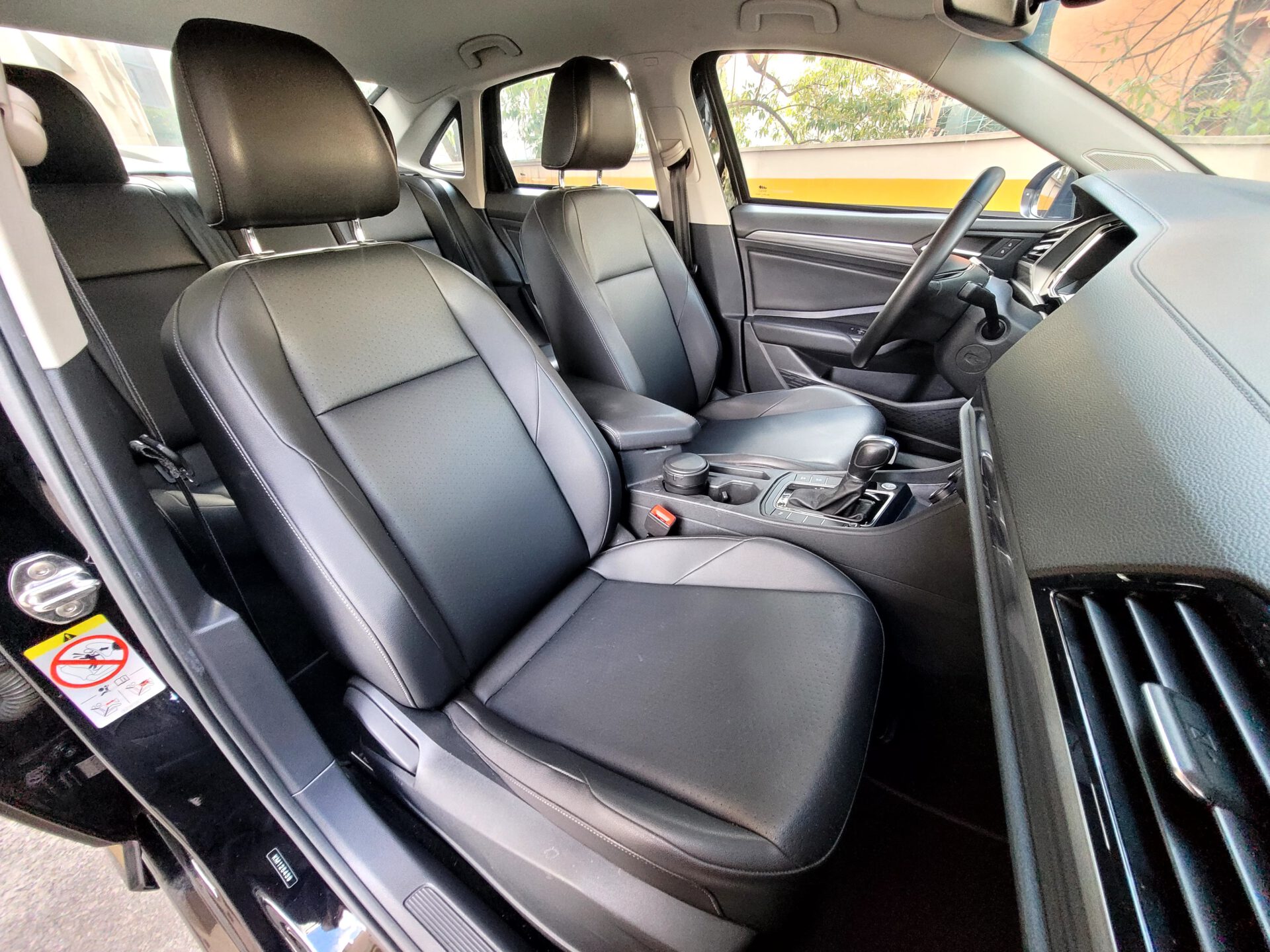 VOLKSWAGEN JETTA 1.4 250 TSI TOTAL FLEX COMFORTLINE TIPTRONIC