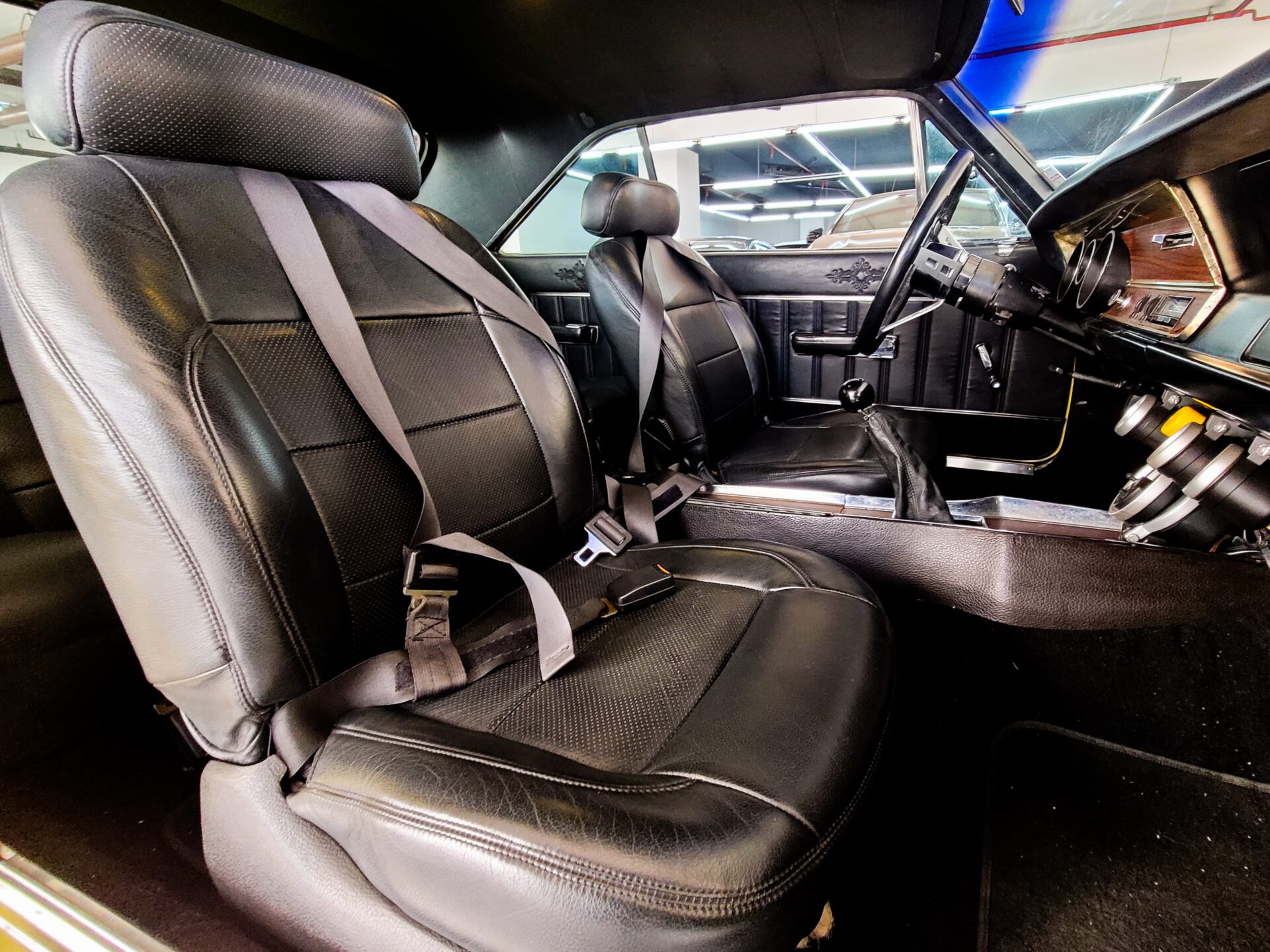 DODGE CHARGER 5.2 R/T V8 GASOLINA 2P MANUAL