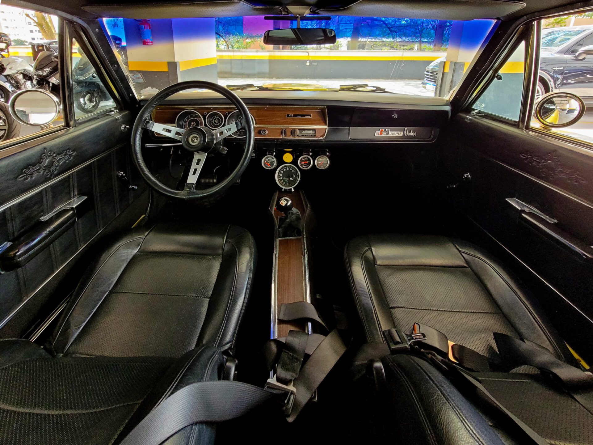 DODGE CHARGER 5.2 R/T V8 GASOLINA 2P MANUAL