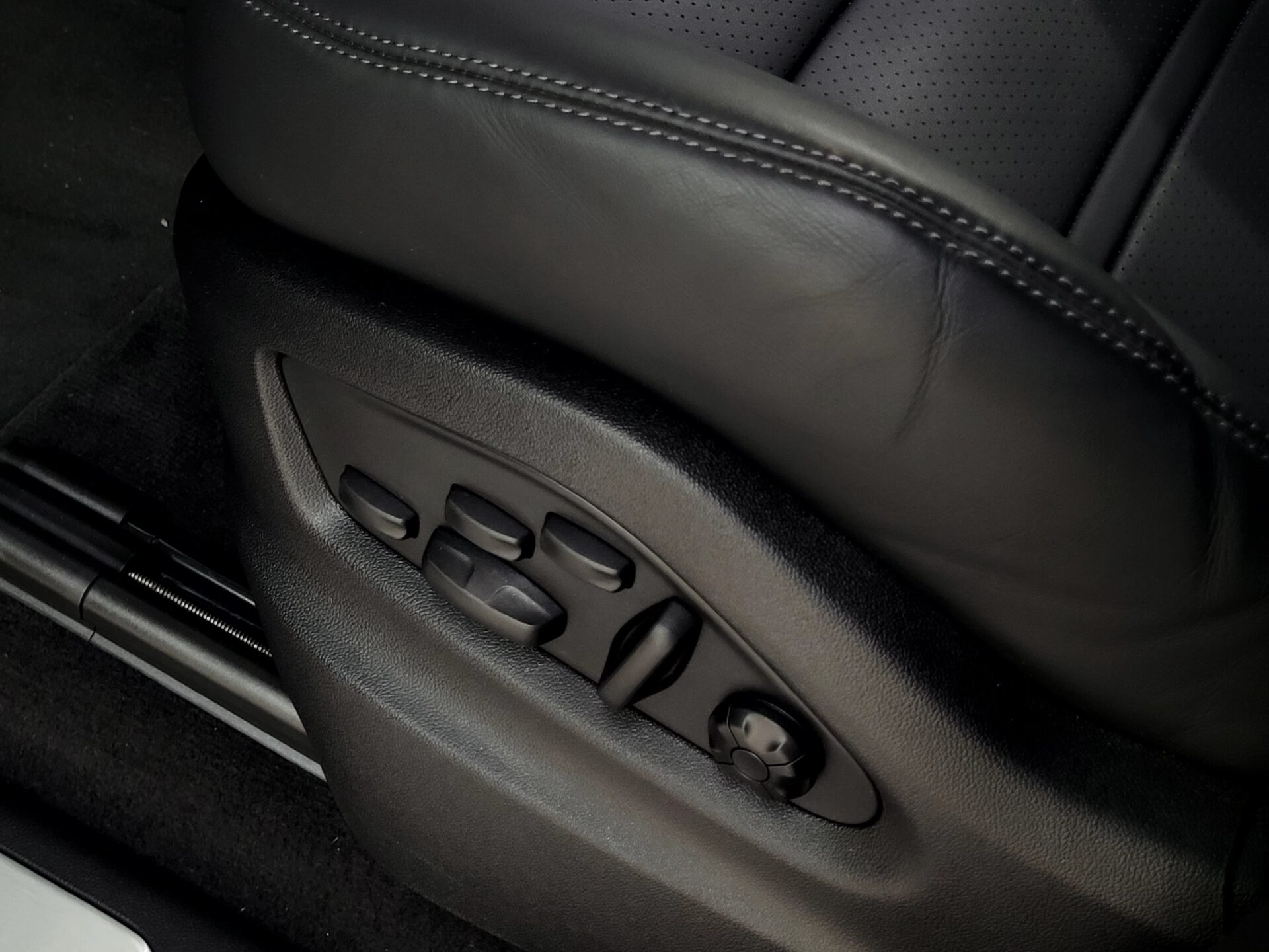 PORSCHE CAYENNE 3.0 V6 S E-HYBRID COUPÉ AWD TIPTRONIC S 2024