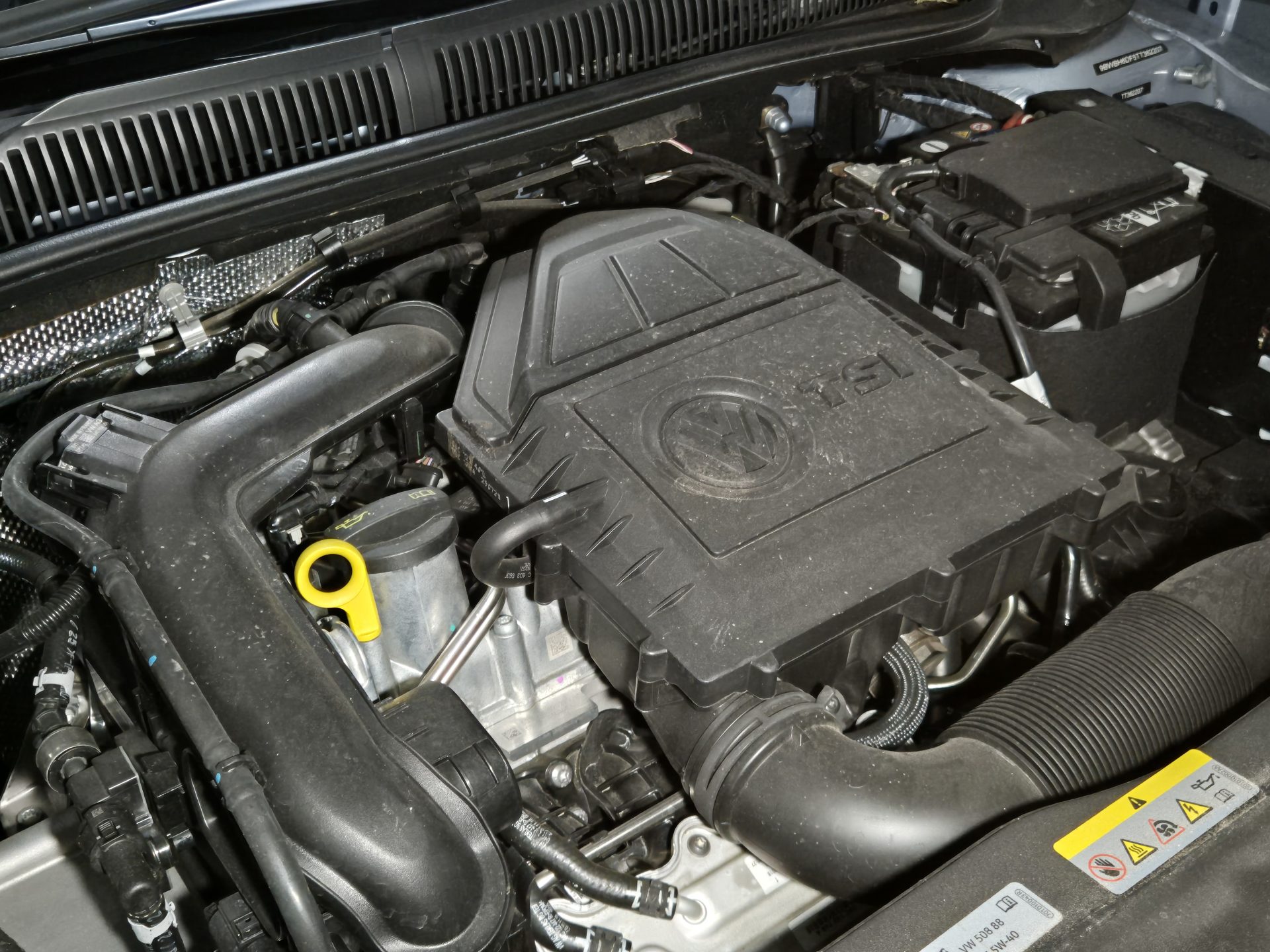 VOLKSWAGEN TERA 1.0 170 TSI HIGH AUTOMÁTICO